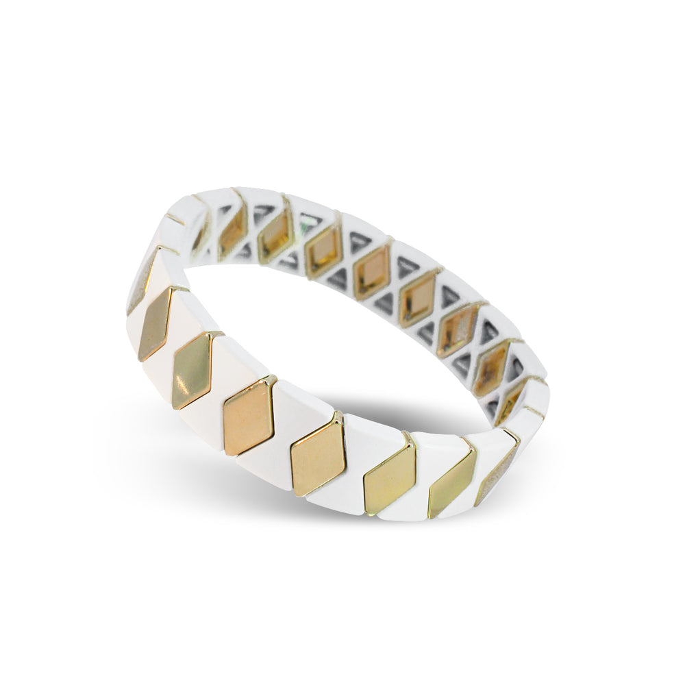 
                      
                        White and Gold Diamond Pattern Metal Bracelet
                      
                    